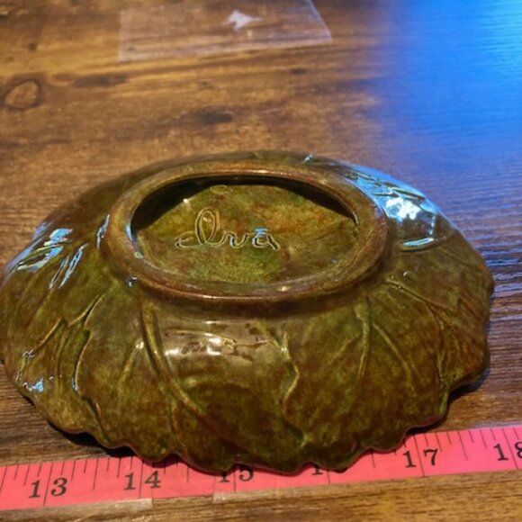 Vintage Majolica green and brown leaf pinecone dish - Picture 3 of 6